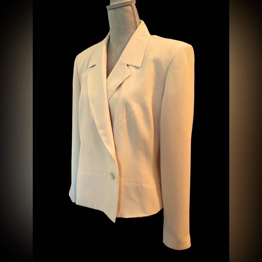 HARVE BERNARD VINTAGE CREAM BLAZER